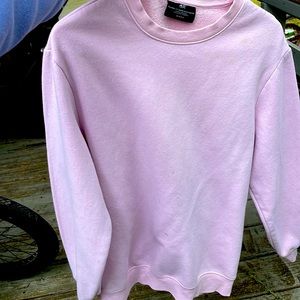 H&M pink sweatshirt